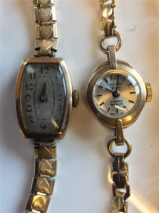 2 X ladys 9ct gold watches